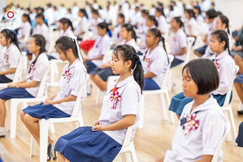ภาพ No.348552:วันที่ 12 กันยายน พ.ศ. 2569 การอบรมเชิงปฏิบัติการจัดกิจกรรมทอดกฐินสัมฤทธิ์ พิธีมอบผ้าไตรประธานกฐินเด็กดี V-Star ประจำปีพุทธศักราช 2569 ณ สภาธรรมกายสากล วัดพระธรรมกาย