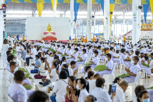 ภาพ No.78697:พิธีปลงผมนาคธรรมทายาท โครงการอบรมยุวธรรมทายาท มัชฌิมธรรมทายาท และธรรมทายาทรุ่นอุดมศึกษา ณ สภาธรรมกายสากล วัดพระธรรมกาย วันเสาร์ที่ 1 เมษายน พ.ศ. 2566