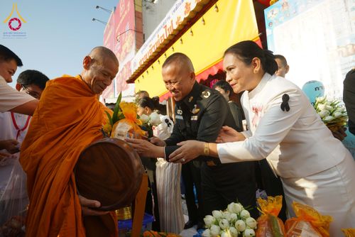 ภาพ No.312881:วันอาทิตย์ที่ 8 มีนาคม พ.ศ.2569 ทำบุญเมืองนครราชสีมา 558 ปี ตักบาตรพระ 10,000 รูป (ภาพชุดที่ 2)