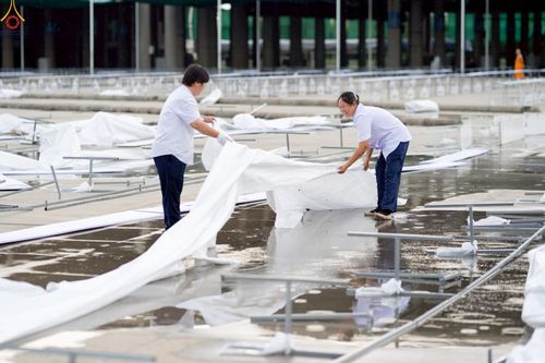 ภาพ No.225232:วันที่ 20 - 27 เมษายน พ.ศ. 2568 "ภาพแห่งความปลื้มที่ไม่มีวันจบ" คณะสงฆ์สามเณร เจ้าหน้าที่ และสาธุชน ร่วมแรงร่วมใจกันเตรียมงานและเก็บงาน เพื่อวันคุ้มครองโลก พิธีถวายมหาสังฆทานคณะสงฆ์ 40,000 กว่าวัดทั่วประเทศ