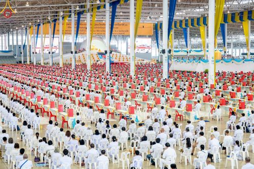 ภาพ No.146958:การต้อนรับพระสังฆาธิการ 2,000 กว่าวัดทั่วประเทศ และพิธีบูชาข้าวพระ เนื่องในวันสมาธิโลก วันอาทิตย์ที่ 4 สิงหาคม พ.ศ. 2567 ณ สภาธรรมกายสากล วัดพระธรรมกาย