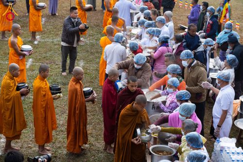 ภาพ No.131149:Photo Story ปฐมบรรพชาชาวพุทธมาร์มา Episode 4/5 วันที่ 13 กุมภาพันธ์พ.ศ. 2567 ณ วัดธัมจักร อรัญกุฏิ บังกลาเทศ