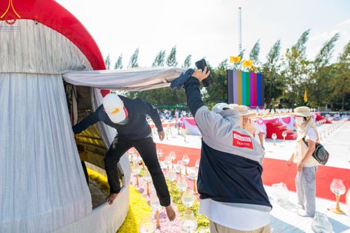 ภาพ No.110168:V.8 พลังทีม การเตรียมงาน เก็บงาน การรับบุญของเจ้าหน้าที่หน่วยงานต่างๆ เพื่อโครงการธรรมยาตรา กตัญญูบูชามหาปูชนียาจารย์ พระมงคลเทพมุนี (สด จนฺทสโร) พระผู้ปราบมาร อนุสรณ์สถาน 7 แห่ง ปีที่ 12 ระหว่างวันที่ 2 - 31 มกราคม พ.ศ.2567