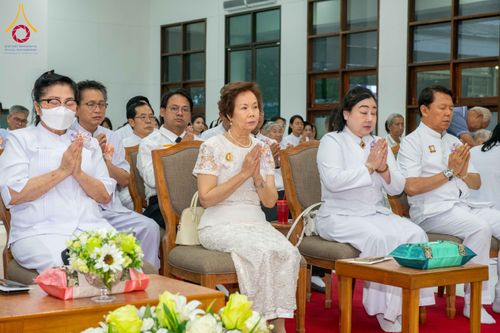 ภาพ No.314718:วันเสาร์ที่ 21 มีนาคม พ.ศ. 2569 พิธีบำเพ็ญกุศล คุณพ่อณรงค์ จินตมากุล  สิริอายุ 99 ปี 11 เดือน โยมบิดา พระครูปลัดรัตนวีรวัฒน์ (รังสฤษดิ์ อิทฺธิจินตโก) ที่ปรึกษาเจ้าคณะจังหวัดปทุมธานี เจ้าอาวาสวัดพระธรรมกาย  ณ ห้องปลูกศรัทธา 2 วัดพระธรรมกาย ปทุมธานี