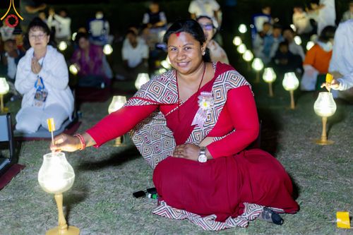 ภาพ No.314307:วันอังคารที่ 17 มีนาคม พ.ศ. 2569 พิธีจุดประทีปเป็นพุทธบูชา ณ วิหารมายาเทวี ลุมพินี ประเทศเนปาล