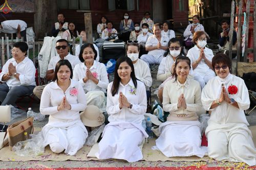 ภาพ No.292762:วันที่ 11 มกราคม พ.ศ. 2569 พิธีต้อนรับพระธรรมยาตรา ณ อนุสรณ์สถานลำดับที่ 3 สถานที่เกิดในเพศสมณะ วัดสองพี่น้อง อำเภอสองพี่น้อง จังหวัดสุพรรณบุรี ในโครงการธรรมยาตรา กตัญญูบูชา มหาปูชนียาจารย์ พระมงคลเทพมุนี(สด จนฺทสโร) พระผู้ปราบมาร อนุสรณ์สถาน 7 แห่ง ปีที