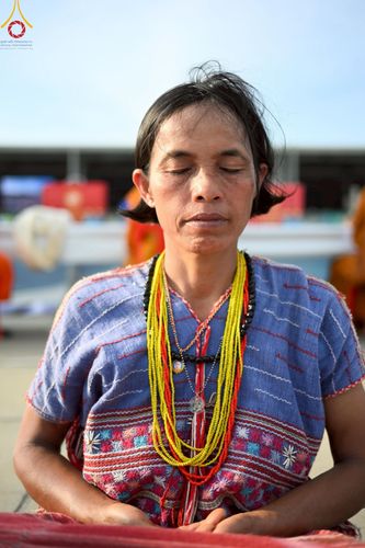 ภาพ No.221767:วันอังคารที่ 22 เมษายน พ.ศ. 2568 ภาพพิธีถวายมหาสังฆทานคณะสงฆ์ 40,000 กว่าวัดทั่วประเทศ เนื่องในวันคุ้มครองโลก ชุดที่ 2 (ปลื้มให้สมการรอคอย) ณ ลานธรรมพระมหาธรรมกายเจดีย์ วัดพระธรรมกาย