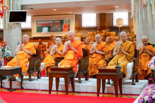 ภาพ No.142778:พิธีพัทธสีมา ประดิษฐานลูกนิมิตมหาสมบัติ สถาปนาอุโบสถวัดพระธรรมกายลอนดอน บูชาธรรม 80 ปี หลวงพ่อธัมมชโย วันเสาร์ที่ 22 มิถุนายน พ.ศ. 2567