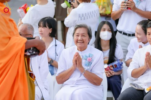 ภาพ No.313967:วันอาทิตย์ที่ 14 มีนาคม พ.ศ. 2569 ทำบุญเมืองหาดใหญ่ตักบาตรพระ 1,109 รูป เติมบุญใหญ่ หลังวิกฤตมหาอุทกภัย ณ ซุ้มประตูไชน่าทาวน์ ถนนศุภสารรังสรรค์ อ.หาดใหญ่ จ.สงขลา