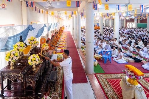 ภาพ No.301216:วันที่ 22 มกราคม พ.ศ. 2569 พิธีทอดผ้าป่าทำนุบำรุงศาสนสถาน ณ วัดใหม่พิบูลย์ผล อ.สองพี่น้อง จ.สุพรรณบุรี ในโครงการธรรมยาตรา กตัญญูบูชา มหาปูชนียาจารย์ พระมงคลเทพมุนี(สด จนฺทสโร) พระผู้ปราบมาร อนุสรณ์สถาน 7 แห่ง ปีที่ 14