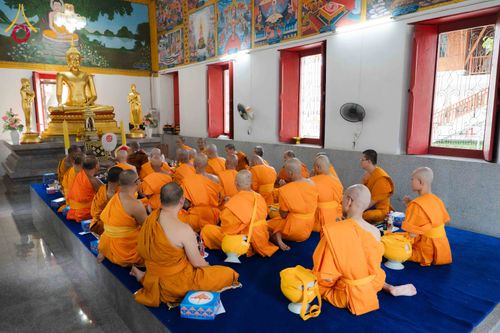 ภาพ No.341398:วันอาทิตย์ที่ 26 กรกฎาคม พ.ศ. 2569 ​โครงการอุปสมบทหมู่บูชาธรรมมหาปูชนียาจารย์ รุ่นที่ ๑ วัดกลางธนรินทร์ ต.บ้านแป้ง อ.พรหมบุรี จ.สิงห์บุรี