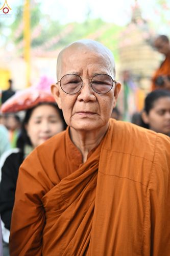 ภาพ No.278955:วันที่ 5 พฤศจิกายน 2568 กฐินสมทบวัดต่างประเทศ โดยคณะศิษยานุศิษย์ บูชาธรรม 81 ปี หลวงพ่อธัมมชโย ณ วัดมหาโพธิ์ เมืองพุทธคยา ถวายแด่  วัดพุทธนานาชาติเพื่อสวัสดิการสากล  (Buddha International Welfare Mission)  เมืองพุทธคยา ประเทศอินเดีย