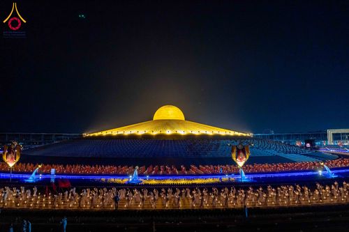 ภาพ No.312288:วันอังคารที่ 3 มีนาคม พ.ศ.2569 พิธีเวียนประทักษิณและจุดมาฆประทีป (ภาพชุดที่ 2) ณ ลานธรรมพระมหาธรรมกายเจดีย์ วัดพระธรรมกาย