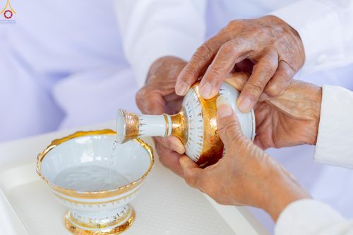 ภาพ No.293334:วันที่ 12 มกราคม พ.ศ. 2569 พิธีทอดผ้าป่าทำนุบำรุงศาสนสถาน ณ วัดพรสวรรค์ อ.สองพี่น้อง จ.สุพรรณบุรี ในโครงการธรรมยาตรา กตัญญูบูชา มหาปูชนียาจารย์ พระมงคลเทพมุนี(สด จนฺทสโร) พระผู้ปราบมาร อนุสรณ์สถาน 7 แห่ง ปีที่ 14