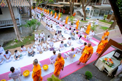 ภาพ No.319794:วันอาทิตย์ที่ 5 เมษายน พ.ศ.2569 พิธีตัดปอยผม และปลงผมนาคธรรมทายาท โครงการบรรพชาและอุปสมบทหมู่ รุ่นบูชาธรรม 82 ปี หลวงพ่อธัมมชโย