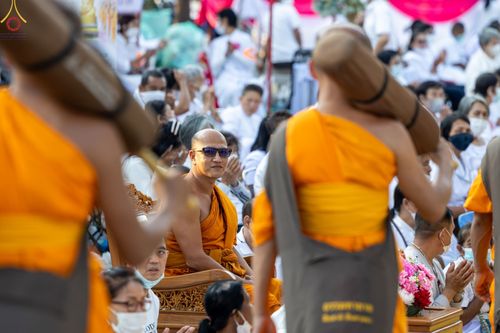 ภาพ No.72365:พิธีต้อนรับพระธรรมยาตรา ในโครงการธรรมยาตรากตัญญูบูชา มหาปูชนียาจารย์ พระมงคลเทพมุนี(สด จนฺทสโร) พระผู้ปราบมาร อนุสรณ์สถาน 7 แห่ง ปีที่ 11 วันที่ 18 มกราคม พ.ศ. 2566 ณ อนุสรณ์สถานลำดับที่ 4 สถานที่เกิดด้วยกายธรรม วัดโบสถ์ (บน) บางคูเวียง อ.บางกรวย จ.นนทบุ