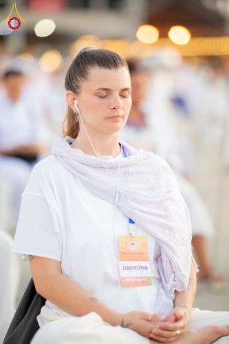 ภาพ No.312140:วันอังคารที่ 3 มีนาคม พ.ศ.2569 พิธีเวียนประทักษิณและจุดมาฆประทีป ณ ลานธรรมพระมหาธรรมกายเจดีย์ วัดพระธรรมกาย