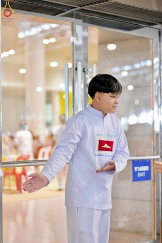 ภาพ No.58285:V.41 เทหมดใจ  ลุยต่อไป ร้อยซาวปี การเตรียมงาน การปฏิบัติงาน และการเก็บงาน ของเจ้าหน้าที่หน่วยงานต่างๆ เพื่อพิธีฉลองอายุวัฒนมงคล 80 ปี หลวงพ่อธัมมชโย และรับถวายมหาสังฆทาน 10,000 กว่าวัดทั่วประเทศ ในวันคุ้มครองโลก จันทร์ที่ 22 เมษายน พ.ศ. 2567