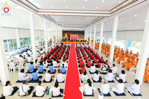 ภาพ No.192475:พิธีทอดผ้าป่าทำนุบำรุงศาสนสถาน ณ วัดศรีเมือง ต.ท่าทราย อ.เมืองสมุทรสาคร จ.สมุทรสาคร ในโครงการธรรมยาตรา กตัญญูบูชา มหาปูชนียาจารย์ พระมงคลเทพมุนี(สด จนฺทสโร) พระผู้ปราบมาร อนุสรณ์สถาน 7 แห่ง ปีที่ 13 วันที่ 9 มกราคม พ.ศ. 2568