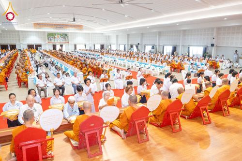 ภาพ No.238880:วันเสาร์ที่ 16 สิงหาคม พ.ศ. 2568 งานบุญประจำปี ครั้งที่ 20 พิธีทักษิณานุปทานแด่บรรพชน ตระกูลผ่องสวัสดิ์และหมู่ญาติที่ล่วงลับไปแล้ว ณ พระมหาเจดีย์ทัตตชีโว ศูนย์อบรมเยาวชนกาญจนบุรี