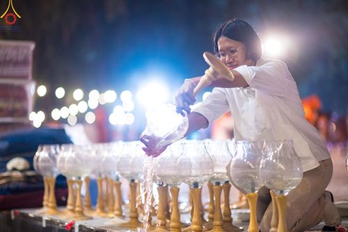 ภาพ No.108320:V.5 ทุ่มพลัง การเตรียมงาน เก็บงาน การรับบุญของเจ้าหน้าที่หน่วยงานต่างๆ เพื่อโครงการธรรมยาตรา กตัญญูบูชามหาปูชนียาจารย์ พระมงคลเทพมุนี (สด จนฺทสโร) พระผู้ปราบมาร อนุสรณ์สถาน 7 แห่ง ปีที่ 12 ระหว่างวันที่ 2 - 31 มกราคม พ.ศ. 2567