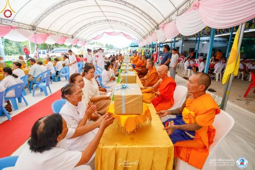 ภาพ No.161119:พิธีถวายมหาสังฆทาน 31 วัด , พิธีบุพเปตพลี , พิธีไถ่ชีวิตโค และ ปล่อยพันธ์ุปลาจำนวน 50,000 ชีวิต ณ ศูนย์การศึกษาจอมบึง ต.รางบัว อ.จอมบึง จ.ราชบุรี วันที่ 28 กันยายน พ.ศ. 2567