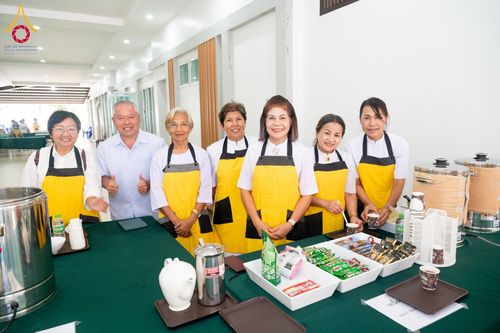 ภาพ No.156205:พิธีถวายสังฆทานแด่คณะสงฆ์ 323 วัด 4 จังหวัดชายแดนภาคใต้ ปีที่ 20 ครั้งที่ 173 พิธีมอบกองทุนหนุนแรงใจช่วยครูใต้ ปีที่ 17 ครั้งที่ 137 วันเสาร์ที่ 21 กันยายน พ.ศ.2567 ณ ศูนย์ปฏิบัติธรรมภาคใต้ อ.บางกล่ำ จ.สงขลา