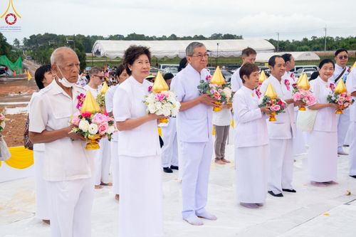 ภาพ No.144461:3 Bigboon 1.พิธีทอดผ้าป่าสถาปนาสังฆรัตนะปทุมเจดีย์ 2.พิธีประดิษฐานดอกบัวอนันต์นิรันดร์กาล 3.พิธีถวายมหาสังฆทานแด่คณะสงฆ์ทุกวัดในจังหวัดปัตตานี ณ ศูนย์อบรมเยาวชนจังหวัดปัตตานี วันอาทิตย์ที่ 14 กรกฎาคม พ.ศ. 2567