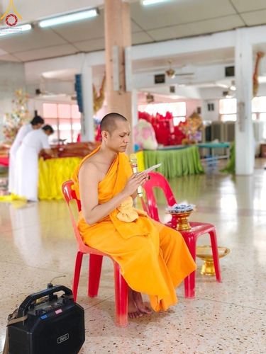 ภาพ No.200552:พิธีทอดผ้าป่าทำนุบำรุงศาสนสถาน ณ วัดรางกำหยาด ตำบลบางภาษี อำเภอบางเลน จังหวัดนครปฐม ในโครงการธรรมยาตรา กตัญญูบูชา มหาปูชนียาจารย์ พระมงคลเทพมุนี(สด จนฺทสโร) พระผู้ปราบมาร อนุสรณ์สถาน 7 แห่ง ปีที่ 13 วันที่ 22 มกราคม พ.ศ. 2568