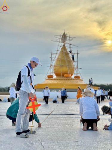 ภาพ No.128087:V.32 เต็มที่เพื่อบางกล่ำ การเตรียมงานของเจ้าหน้าที่หน่วยงานต่างๆ  เพื่องานธรรมยาตราอัญเชิญพระบรมสารีริกธาตุ ประดิษฐาน ณ ศูนย์ปฏิบัติธรรมภาคใต้ อ.บางกล่ำ จ.สงขลา ระหว่างวันที่ 9-10 มีนาคม พ.ศ. 2567