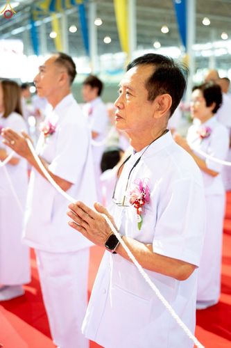 ภาพ No.242590:วันอาทิตย์ที่ 31 สิงหาคม พ.ศ. 2568 งานบุญวันอาทิตย์ พิธีจุดเทียนใจ ไฟนิรันด์ อนันตชัย ณ วัดพระธรรมกาย จ.ปทุมธานี