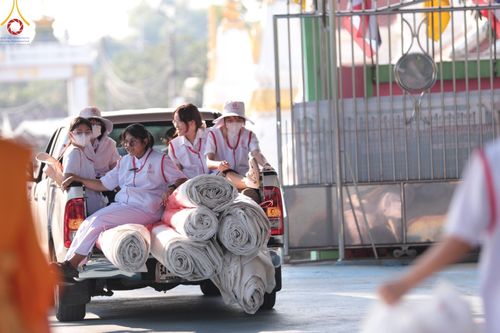 ภาพ No.117803:V.17 สำเร็จๆ การเตรียมงาน เก็บงาน การรับบุญของเจ้าหน้าที่หน่วยงานต่างๆ เพื่อโครงการธรรมยาตรา กตัญญูบูชามหาปูชนียาจารย์ พระมงคลเทพมุนี (สด จนฺทสโร) พระผู้ปราบมาร อนุสรณ์สถาน 7 แห่ง ปีที่ 12 ระหว่างวันที่ 2 - 31 มกราคม พ.ศ.2567