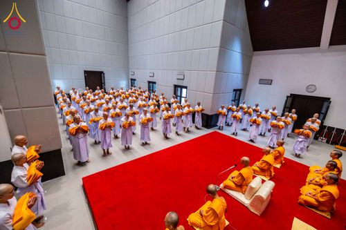 ภาพ No.341786:วันเสาร์ที่ 25 กรกฎาคม พ.ศ. 2569 พิธีบรรพชาอุปสมบท โครงการบรรพชาอุปสมบทหมู่ รุ่นเข้าพรรษา ปี 2569 โครงการบวชพระนานาชาติ AEC และ WAB รุ่นที่  10 ณ วัดพระธรรมกาย จ.ปทุมธานี