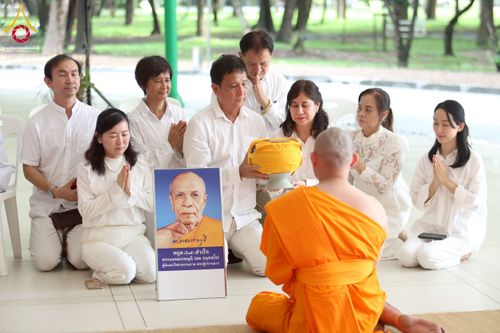 ภาพ No.244841:วันเสาร์ที่ 6 กันยายน พ.ศ. 2568 พิธีถวายบาตร บรรพชา อุปสมบทของนาคธรรมทายาท โครงการอุปสมบทหมู่บูชาธรรมครบรอบ 108 ปี  วันครูผู้ค้นพบวิชชาธรรมกาย ณ โบสถ์พระไตรปิฎก วัดพระธรรมกาย