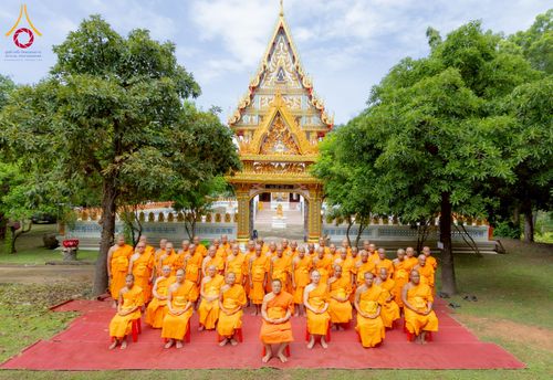 ภาพ No.231848:วันเสาร์ ที่ 5 กรกฎาคม พ.ศ. 2568 พิธีบรรพชา อุปสมบท โครงการอุปสมบท บูชาธรรมมหาปูชนียาจารย์ รุ่นเข้าพรรษา ณ วัดเกาะแก้วประชานุรักษ์ อ.วังทอง  จ.พิษณุโลก