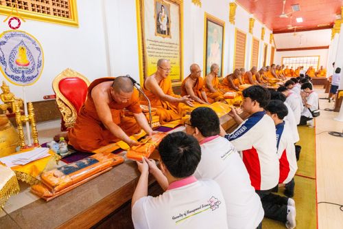 ภาพ No.199052:พิธีทอดผ้าป่าทำนุบำรุงศาสนสถาน ณ วัดบางปลา ตำบลบางปลา อำเภอบางเลน จังหวัดนครปฐม ในโครงการธรรมยาตรา กตัญญูบูชา มหาปูชนียาจารย์ พระมงคลเทพมุนี(สด จนฺทสโร) พระผู้ปราบมาร อนุสรณ์สถาน 7 แห่ง ปีที่ 13 วันที่ 21 มกราคม พ.ศ. 2568