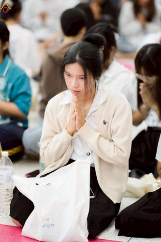 ภาพ No.243117:วันพฤหัสบดีที่ 4 กันยายน พ.ศ. 2568 เวลา 07.00-08.15 น. มหาวิทยาลัยเกษตรศาสตร์ กำแพงแสน ร่วมทำบุญตักบาตร Freshy KU85 พระสงฆ์ 85 รูป