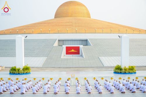 ภาพ No.63198:โครงการอุปสมบทหมู่ บูชาธรรมหลวงพ่อธัมมชโย พ.ศ.2567 ณ ลานธรรม พระมหาธรรมกายเจดีย์ วัดพระธรรมกาย วันที่ 13 เมษายน พ.ศ.2567