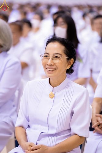 ภาพ No.159516:สัมมนาพิเศษและพิธีมอบองค์พระธรรมกาย 2,000 องค์ ณ ห้องแก้วสารพัดนึก 1 วัดพระธรรมกาย วันอาทิตย์ต้นเดือนที่ 6 ตุลาคม พ.ศ. 2567