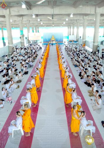 ภาพ No.228663:วันอังคารที่ 10 มิถุนายน พ.ศ. 2568 (วันพระ ขึ้น 15 ค่ำ เดือน 7) พิธีบุพเปตพลี ครั้งที่ 165 อุทิศบุญแด่หมู่ญาติที่ล่วงลับไปแล้ว และสืบทอดอายุพระพุทธศาสนา ณ หอฉันคุณยายอาจารย์ฯ วัดพระธรรมกาย