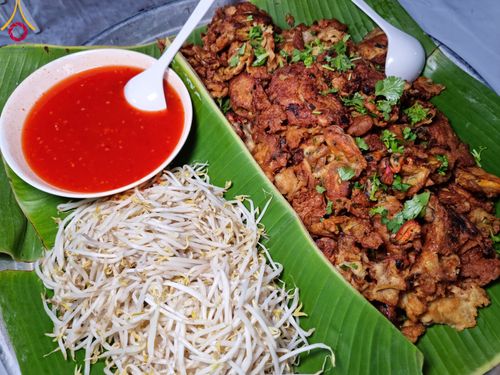 ภาพ No.109925:ถวายภัตตาหารเป็นสังฆทาน แด่คณะพระธรรมยาตราฯ ปีที่ 12 วันที่ 11 มกราคม พ.ศ. 2567 ณ อนุสรณ์สถานคลองบางนางแท่น  อ.สามพราน จ.นครปฐม