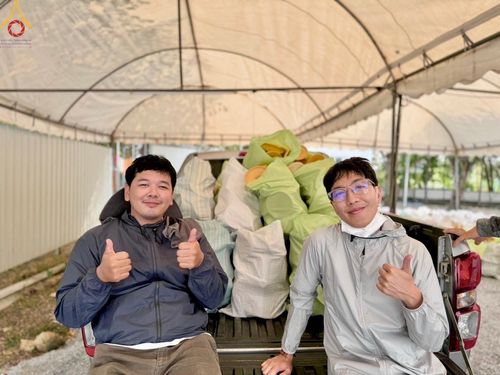 ภาพ No.109374:V.7 พลังใจ การเตรียมงาน เก็บงาน การรับบุญของเจ้าหน้าที่หน่วยงานต่างๆ เพื่อโครงการธรรมยาตรา กตัญญูบูชามหาปูชนียาจารย์ พระมงคลเทพมุนี (สด จนฺทสโร) พระผู้ปราบมาร อนุสรณ์สถาน 7 แห่ง ปีที่ 12 ระหว่างวันที่ 2 - 31 มกราคม พ.ศ.2567