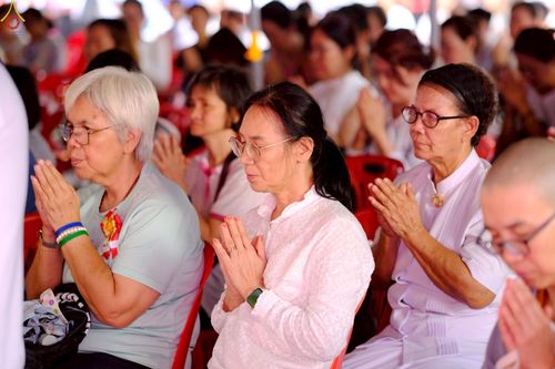 ภาพ No.238208:วันเสาร์ที่ 9 สิงหาคม พ.ศ. 2568 พิธีไถ่ชีวิตโค-โคท้อง 162 ตัว ณ ใจกลางนครหาดใหญ่ จ.สงขลา