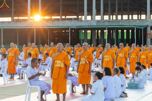 ภาพ No.180035:พิธีปลงผมนาคธรรมทายาท ในโครงการอุปสมบทหมู่ บูชาธรรมมหาปูชนียาจารย์ (ศูนย์อบรมวัดพระธรรมกาย) วันที่ 1 ธันวาคม พ.ศ. 2567 ณ ลานธรรมหารัตนวิหารคด วัดพระธรรมกาย จ.ปทุมธานี