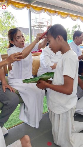 ภาพ No.133294:กิจวัตรกิจกรรมการฝึกตัวก่อนบวช และพิธีตัดปอยผมธรรมทายาท ณ ศูนย์ปฏิบัติธรรมและอบรมเยาวชนเมืองยะลา วันที่ 1-2 เมษายน พ.ศ. 2567