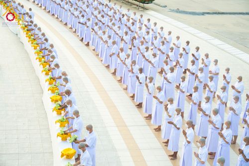 ภาพ No.63179:โครงการอุปสมบทหมู่ บูชาธรรมหลวงพ่อธัมมชโย พ.ศ.2567 ณ ลานธรรม พระมหาธรรมกายเจดีย์ วัดพระธรรมกาย วันที่ 13 เมษายน พ.ศ.2567