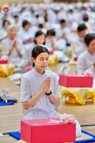 ภาพ No.237872:วันอาทิตย์ที่ 10 สิงหาคม พ.ศ. 2568 พิธีถวายไทยธรรมมุทิตาเปรียญธรรมและบาลีศึกษา ณ ห้องแก้วสารพัดนึก2 วัดพระธรรมกาย ปทุมธานี