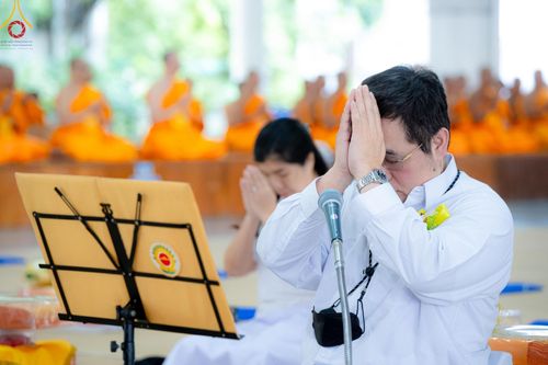 ภาพ No.165818:พิธีถวายภัตตาหารเมนูสวรรค์ วันที่ 26 ตุลาคม พ.ศ. 2567 ณ หอฉันคุณยายอาจารย์ฯ วัดพระธรรมกาย