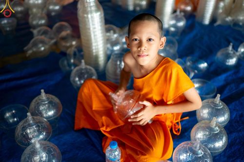 ภาพ No.60870:V.37 ยิ่งกว่าดี เพื่อ 80 ปีของพ่อ ภาพการเตรียมงานของหน่วยงานต่างๆ เพื่อพิธีฉลองอายุวัฒนมงคล 80 ปี หลวงพ่อธัมมชโย และรับถวายมหาสังฆทาน 10,000 กว่าวัดทั่วประเทศ ในวันคุ้มครองโลก วันจันทร์ที่ 22 เมษายน พ.ศ. 2567