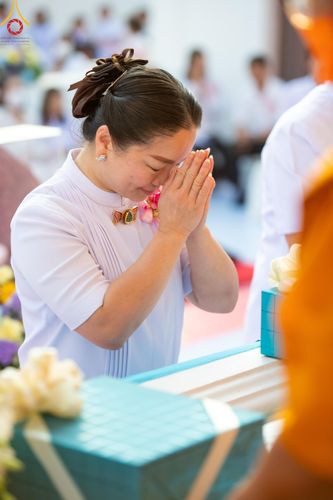 ภาพ No.116079:พิธีตักบาตรพระธรรมยาตรา ณ อนุสรณ์สถานลำดับที่ 4 สถานที่เกิดด้วยกายธรรม วัดโบสถ์(บน) จ.นนทบุรี วันที่ 21 มกราคม พ.ศ. 2567